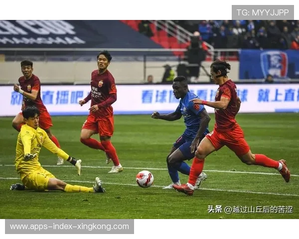 上海申花外围配合越打越活络,频频打出亮点 上海申花外围配合越打越活络,频频打出亮点