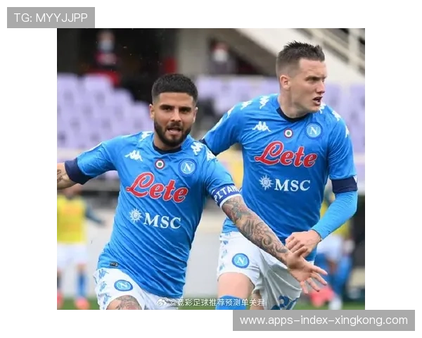 那不勒斯前场连环补射压倒对手