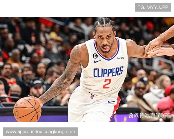 NBA快船莱昂纳德中距离跳投稳定如常：探索幕后训练与装备之路